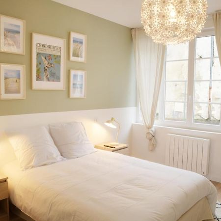 T2 Avec Verriere Situe En Hyper Centre Avec Wifi, Linge, Draps, Savons Et Serviettes Fournis コニャック エクステリア 写真